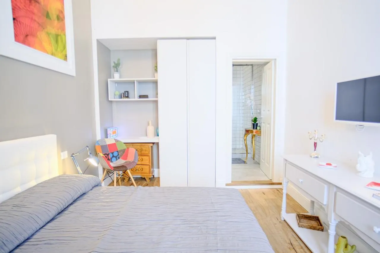 Dolcevita Boutique Apartment Florenz 0*,